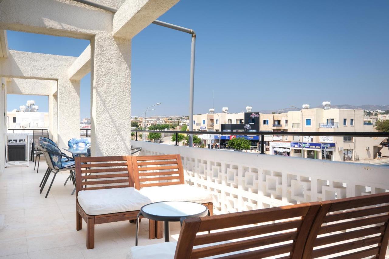 Seaview 3 Bedroom Kings Road Penthouse بافوس المظهر الخارجي الصورة