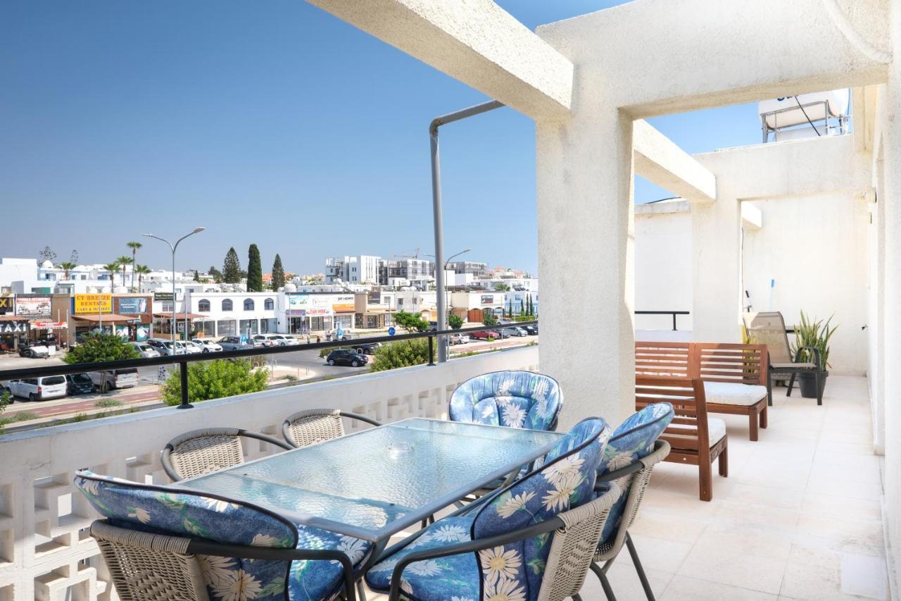 Seaview 3 Bedroom Kings Road Penthouse بافوس المظهر الخارجي الصورة